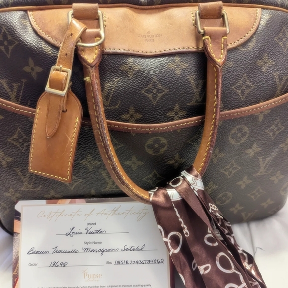Louis Vuitton Vintage Monogram Canvas Deauville Satchel - Picture 11 of 17